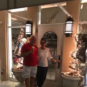 Meet your Posher, Vijole